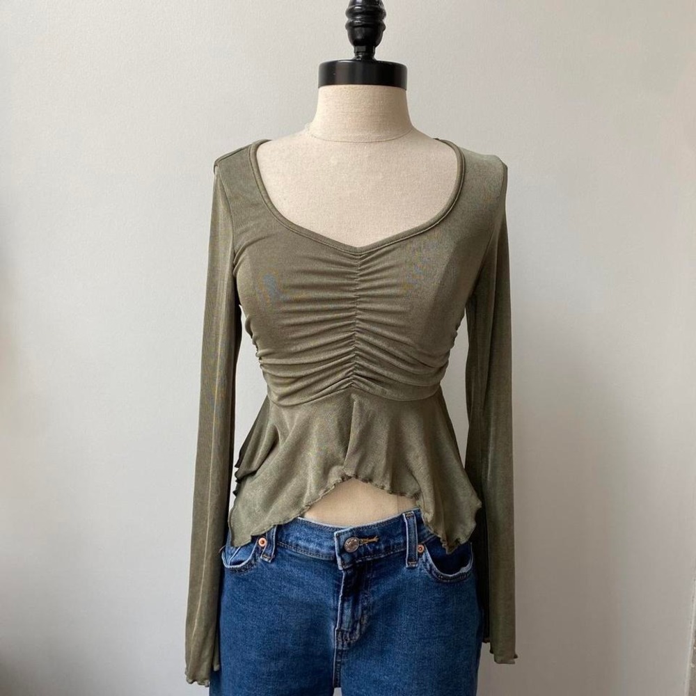 SHEIN Khaki Green Long Sleeve with Ruched Front Bell Sleeves Size Small 1216